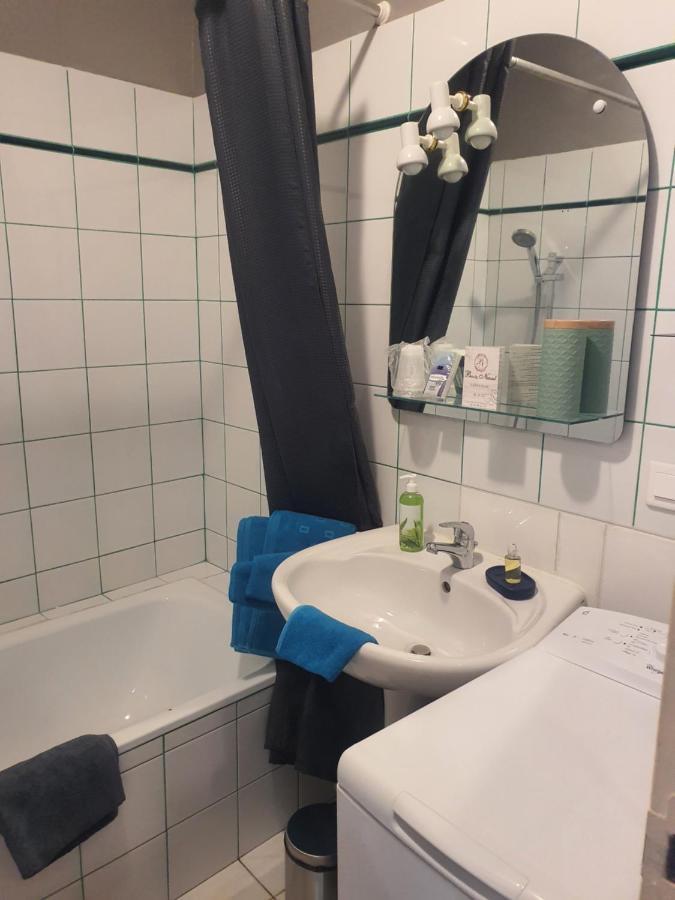 City House Appartements Entraigues-sur-la-Sorgue Bagian luar foto