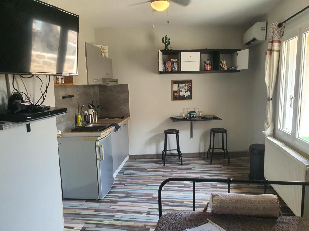 City House Appartements Entraigues-sur-la-Sorgue Bagian luar foto