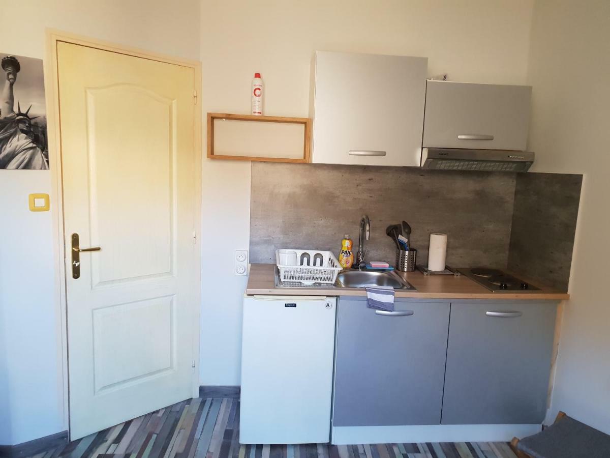 City House Appartements Entraigues-sur-la-Sorgue Bagian luar foto